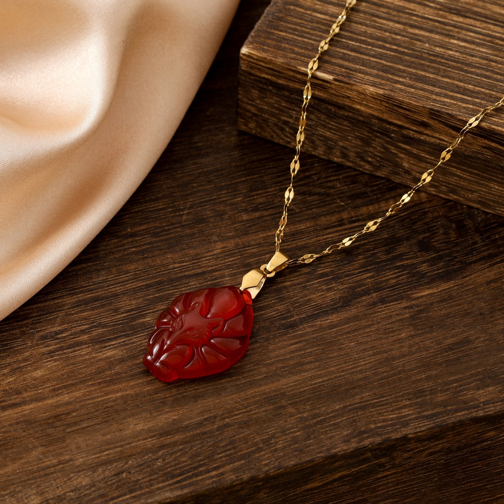 Lucky Fox Queen Stone - Red